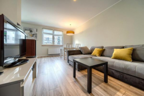 Babiego Lata Spacious Apartment